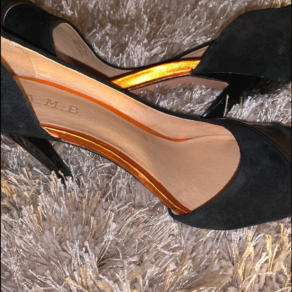 L.A.M.B. Shoes - Picture 4 of 7
